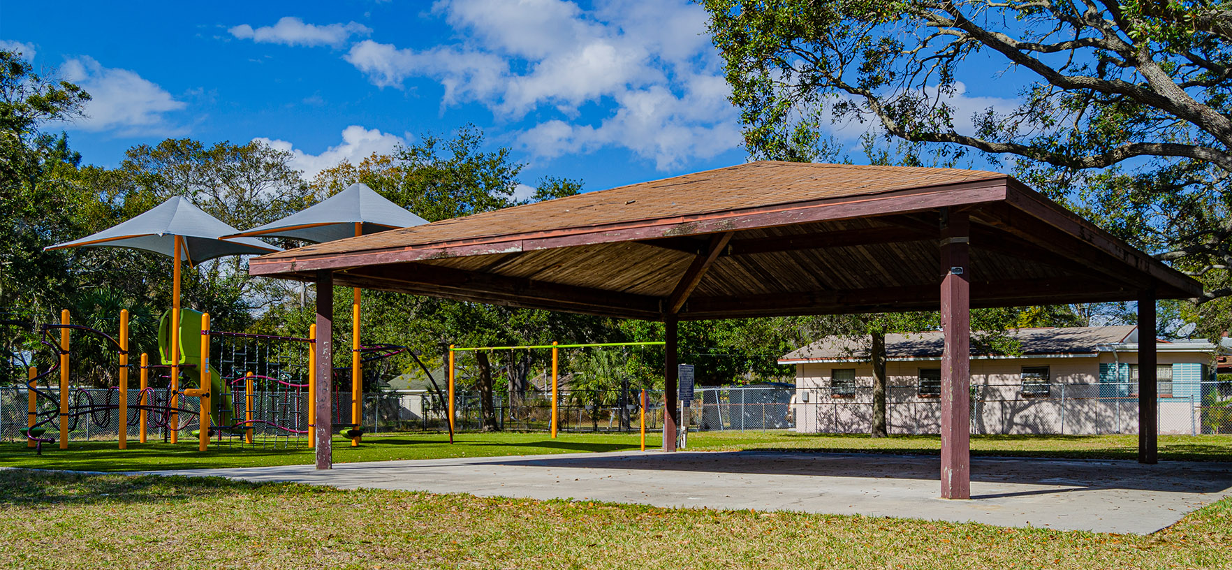 Auburn Street Shelter with the playground in the background