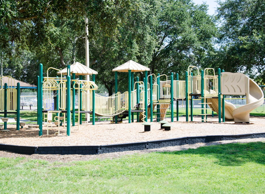 Woodlawn Park playground
